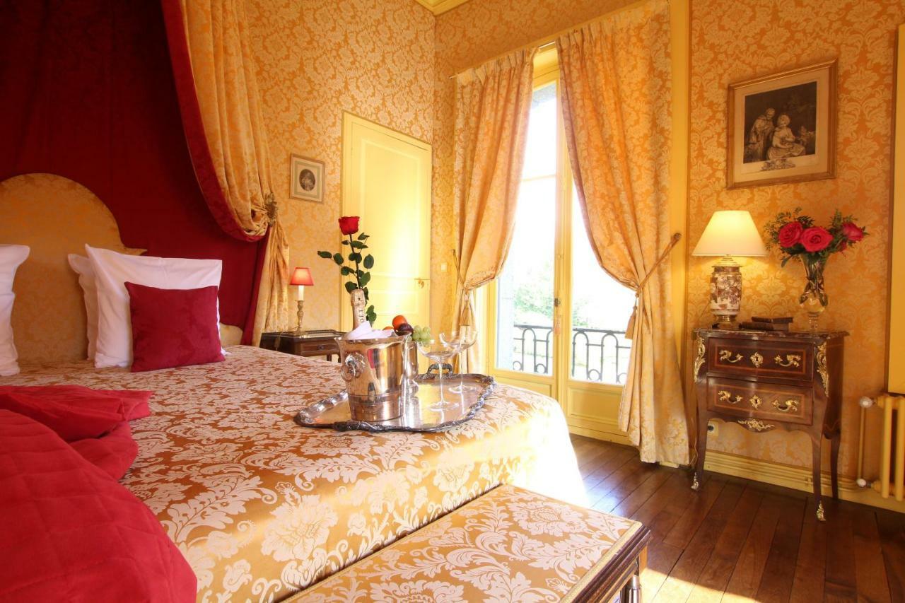Chateau De Chantore Bacilly Buitenkant foto