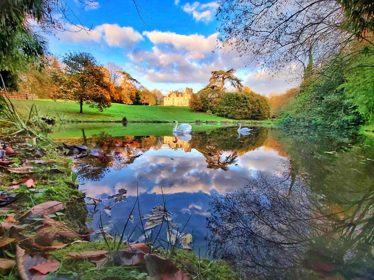 Chateau De Chantore Bacilly Buitenkant foto